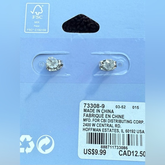 Claire’s Colourful Glitter Heart Rainbow Clouds Post Pierced Earrings - Picture 6 of 8